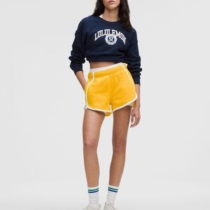 Lululemon Scuba Oversized Shorts 3” Trim XL Yellow NWT